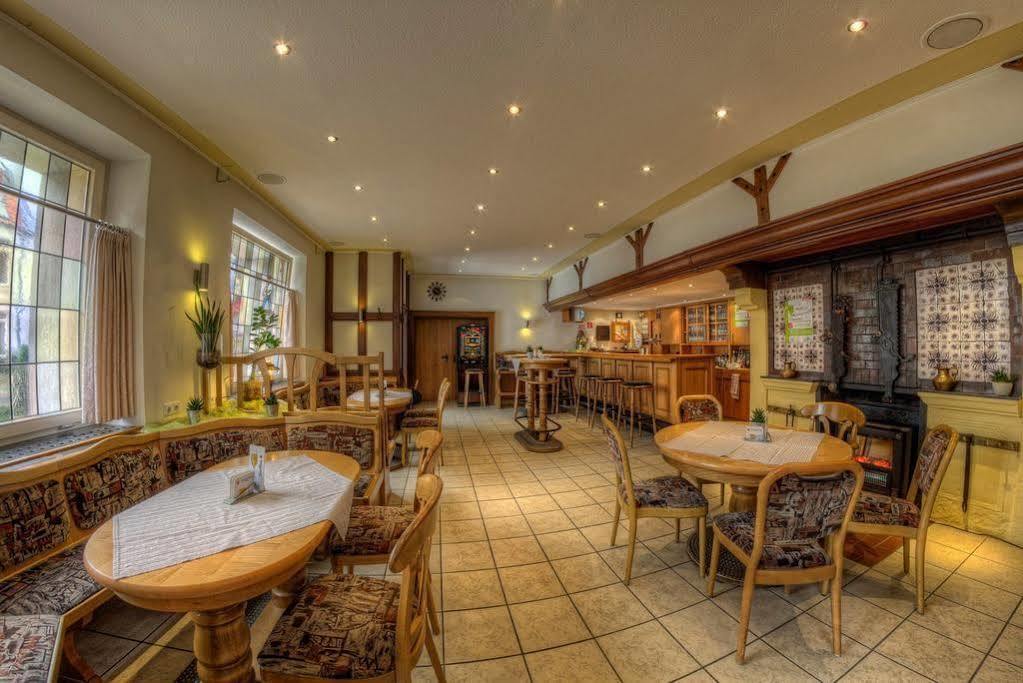 Garni Hotel Hof Zum آهاوس المظهر الخارجي الصورة